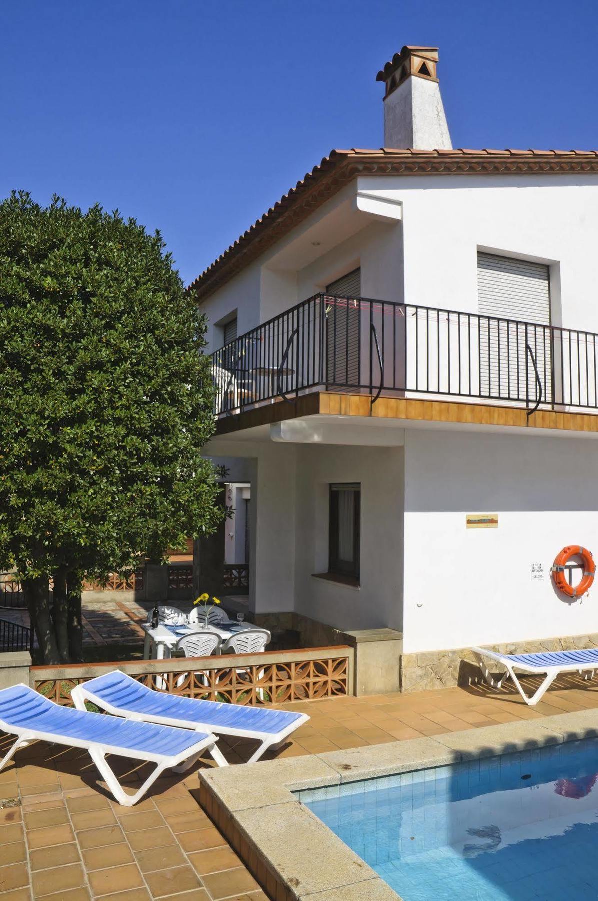 Rvapartaments Villas Piscis L'Estartit Luaran gambar