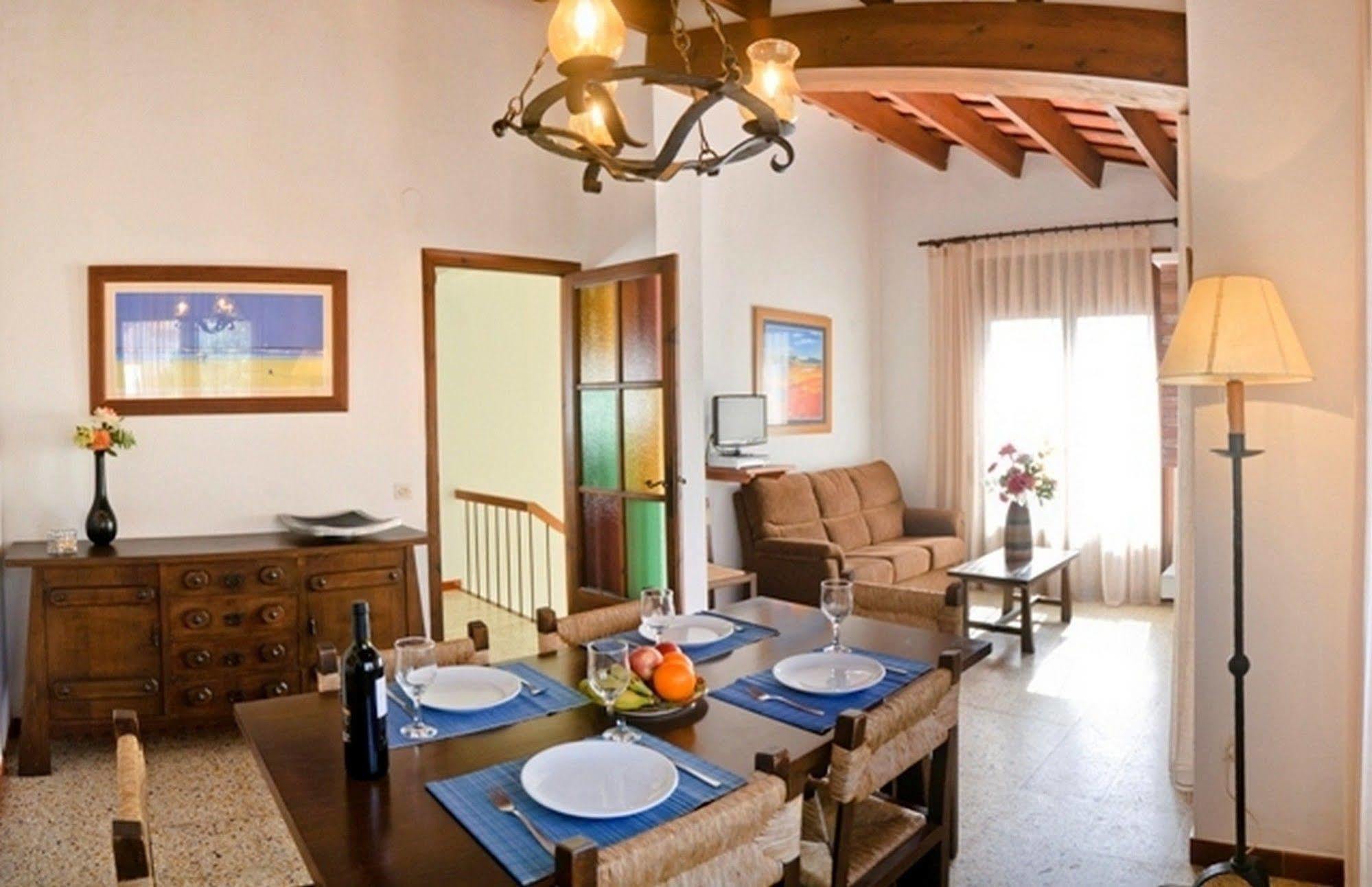 Rvapartaments Villas Piscis L'Estartit Luaran gambar